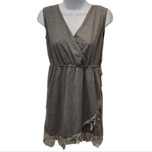 Gray Wrap Leaf Tassle Top - Picture 1 of 4